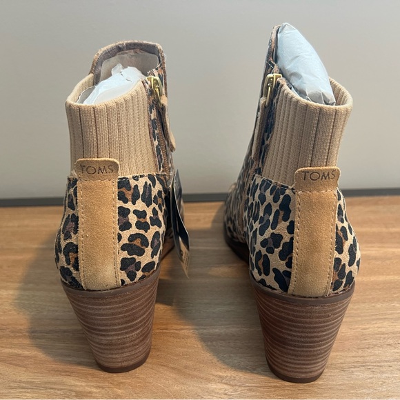 NWT TOMS Leopard Print Wedge Ankle Booties - Picture 6 of 11